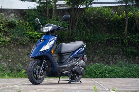 大地名流開箱|光陽 KYMCO 大地名流125 初體驗的三個亮點與試騎心得